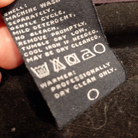 LONDON FOG Purple coat with removable hood - Picture 13 of 13